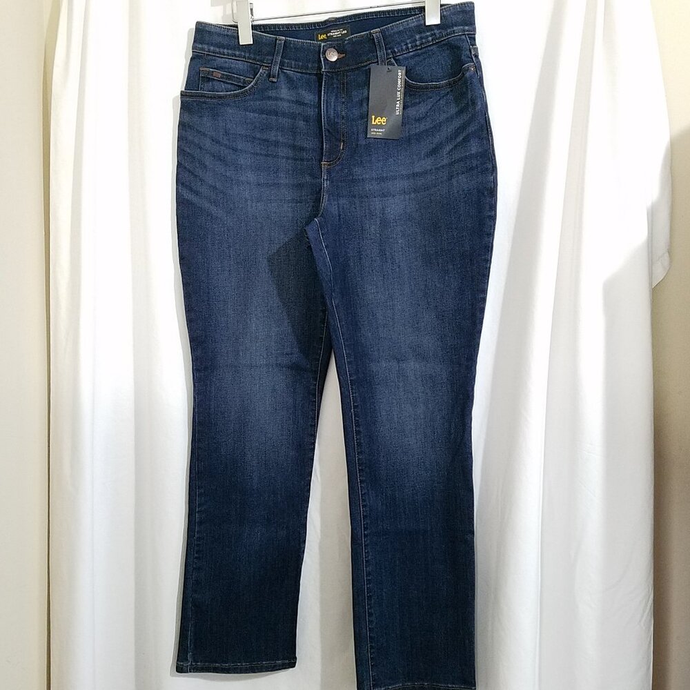 Lee Women’s Dark Wash Jeans 14M Straight Leg Mid Rise NWT!!!! - Picture 2 of 16